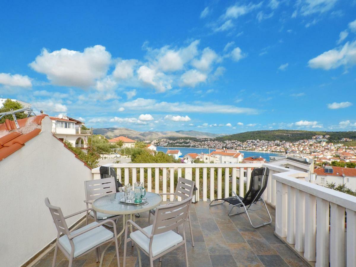 Dondras Residence Trogir Exterior photo